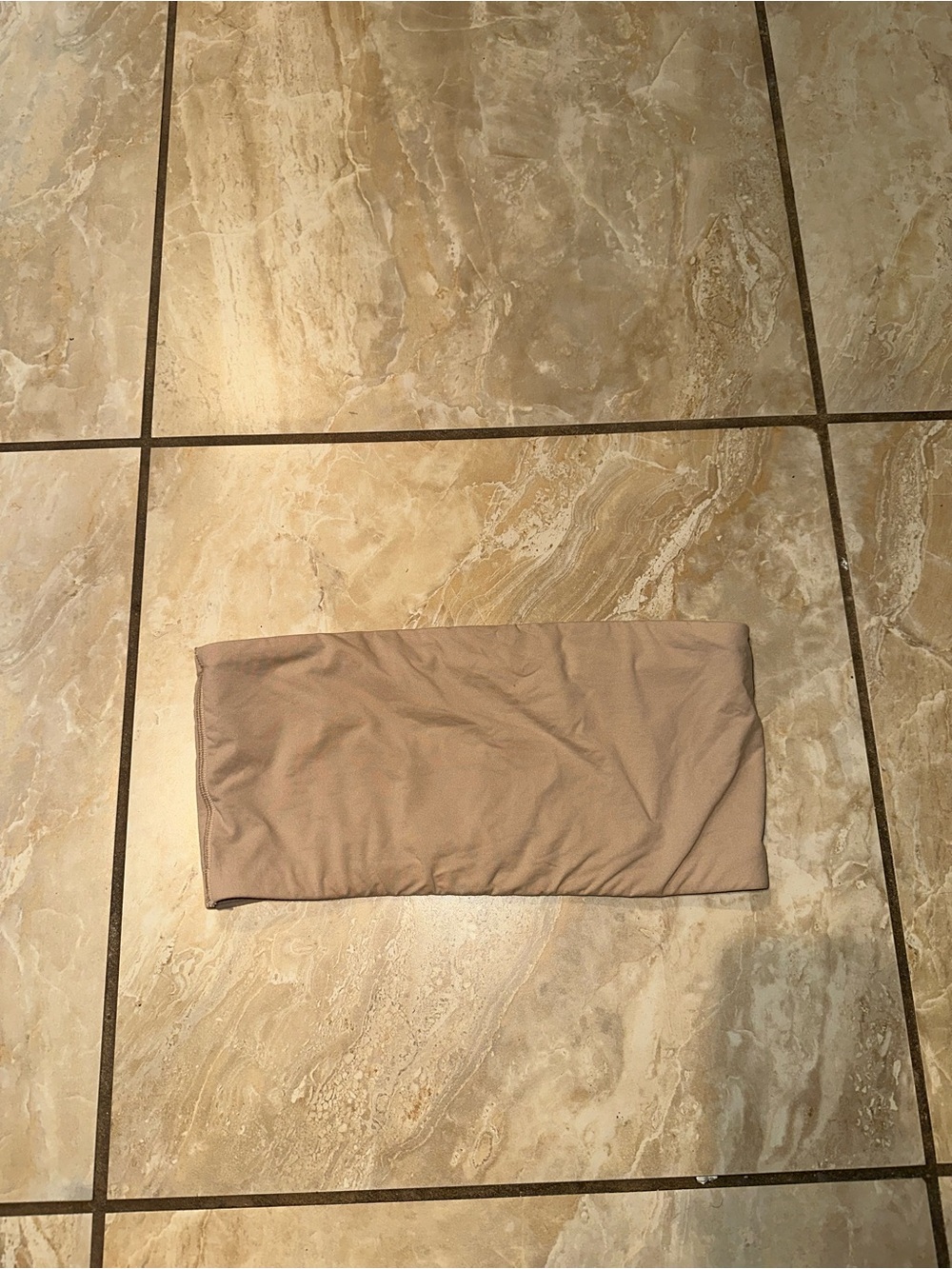 Nude SKIMS Fits Everybody Bandeau Bra Size L